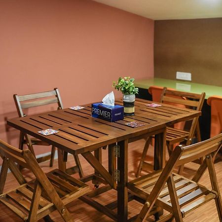 Ostelo Mumbai Airport Hostel Dış mekan fotoğraf